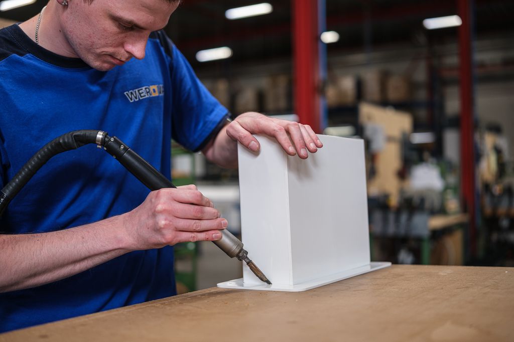 Werova is de maatwerk specialist als het gaat om dakdoorvoeren, kabeldoorvoeren, zijafoveren, onderafvoeren, noodoverlopen en ontluchters